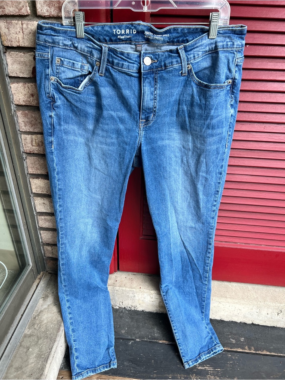 Torrid Mid Rise Perfect Skinny Ankle Vintage Stretch Denim Jeans Size 16XT